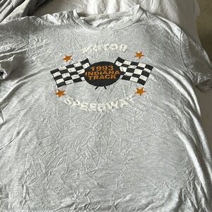 Brandy Melville tshirt!